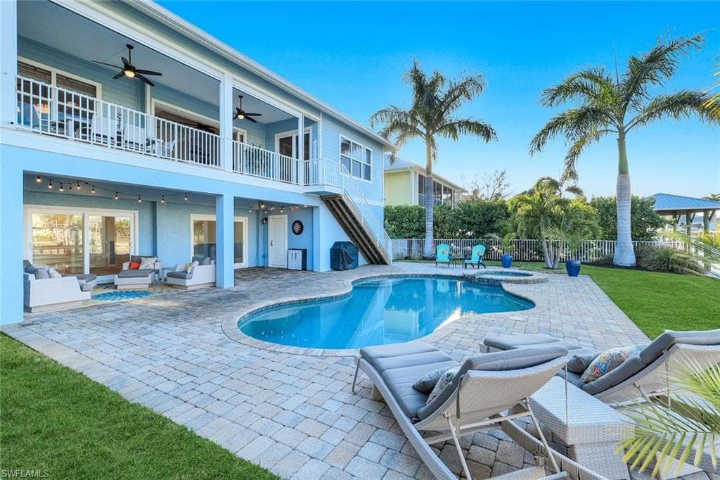 231 Sterling AVE, FORT MYERS BEACH FL 33931-34