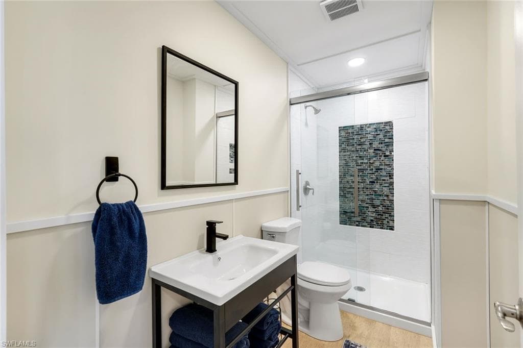 231 Sterling AVE, FORT MYERS BEACH FL 33931-28