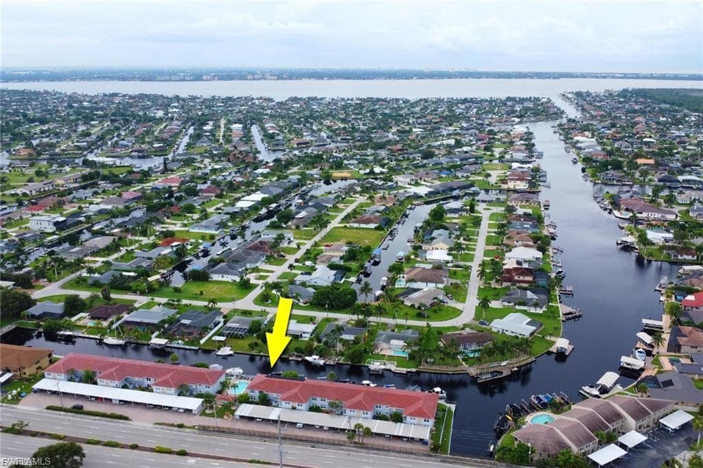 208 Cape Coral PKWY E 208-21