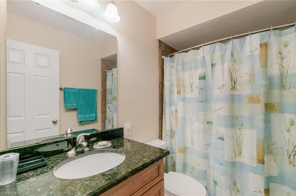 208 Cape Coral PKWY E 208-17