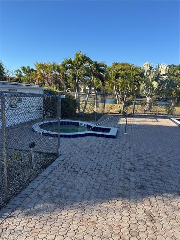 12966 Cherrydale CT-28