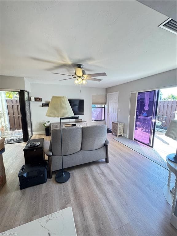 12966 Cherrydale CT-7