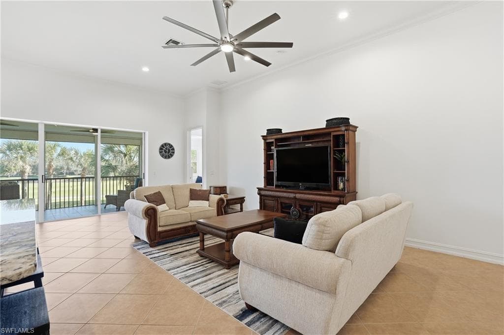 9340 Triana TER # 4, FORT MYERS FL 33912-5
