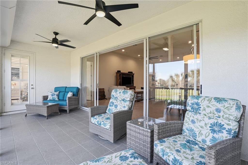9340 Triana TER # 4, FORT MYERS FL 33912-35