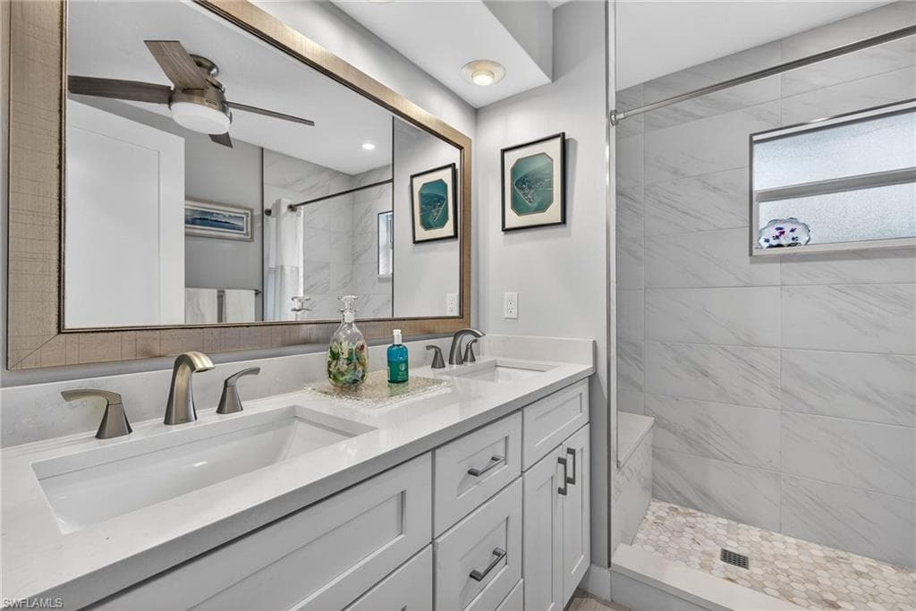 590 Boulder DR, SANIBEL FL 33957-19