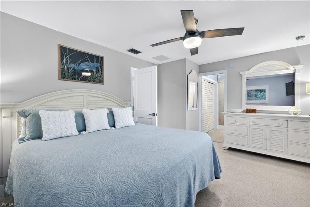 590 Boulder DR, SANIBEL FL 33957-13