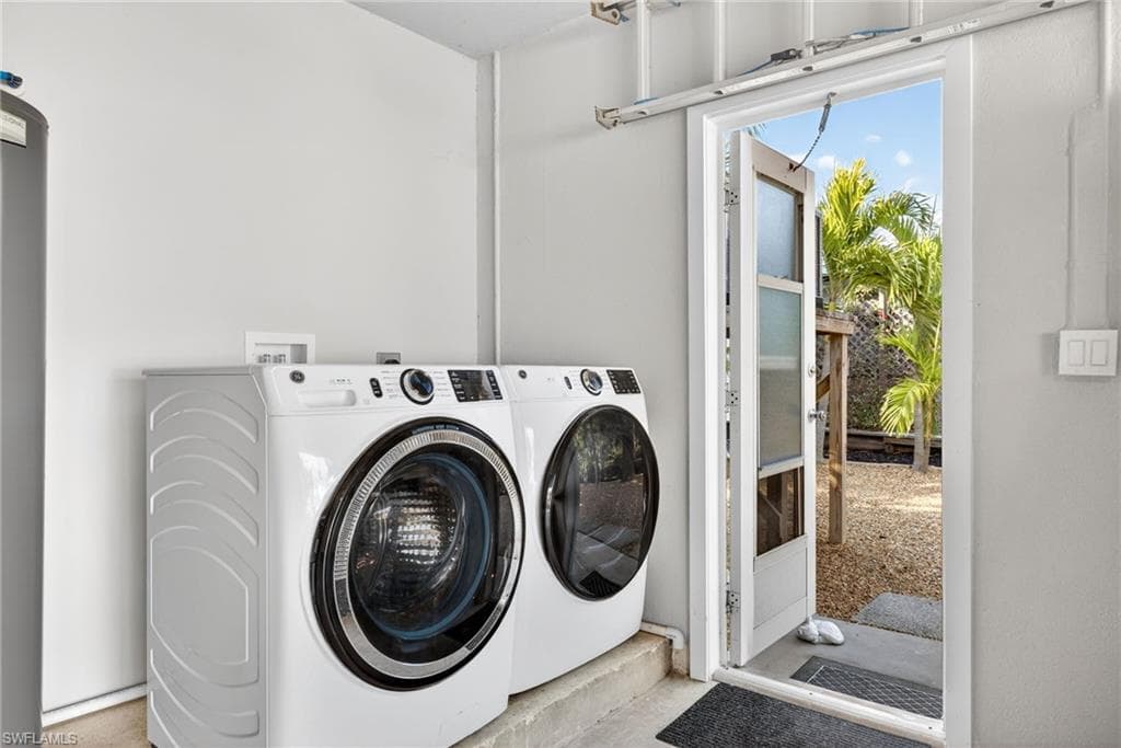 590 Boulder DR, SANIBEL FL 33957-20