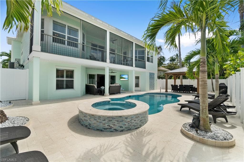 27140 Brendan WAY, BONITA SPRINGS FL 34135-41