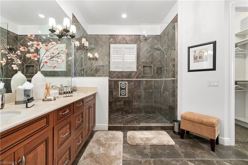 27140 Brendan WAY, BONITA SPRINGS FL 34135-27