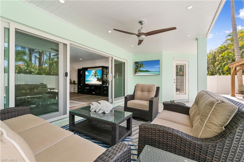 27140 Brendan WAY, BONITA SPRINGS FL 34135-39