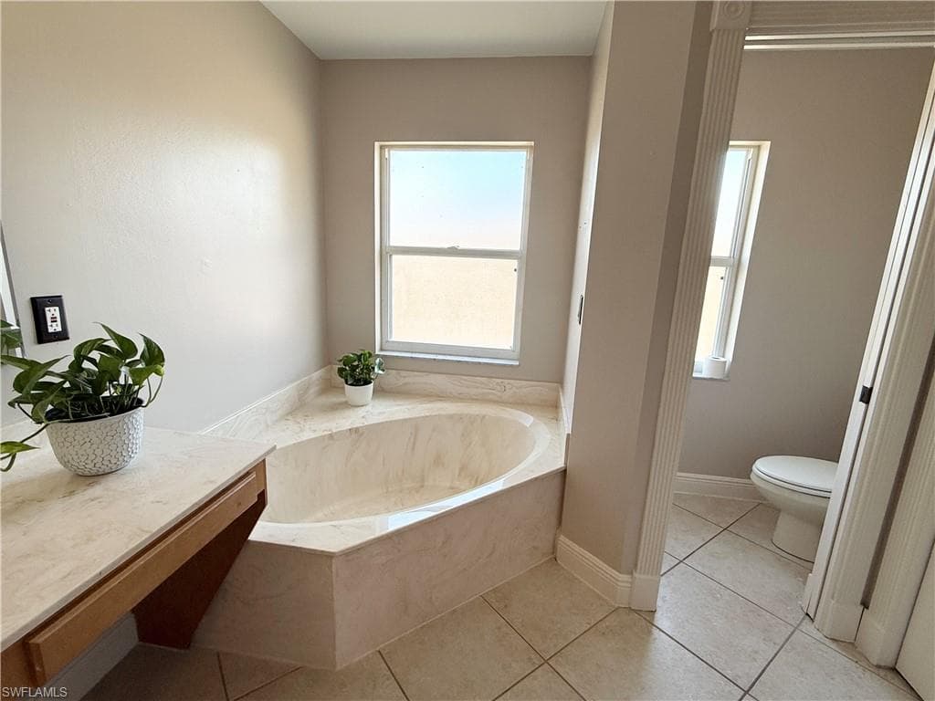 6612 Plantation Preserve CIR N, FORT MYERS FL 33966-27