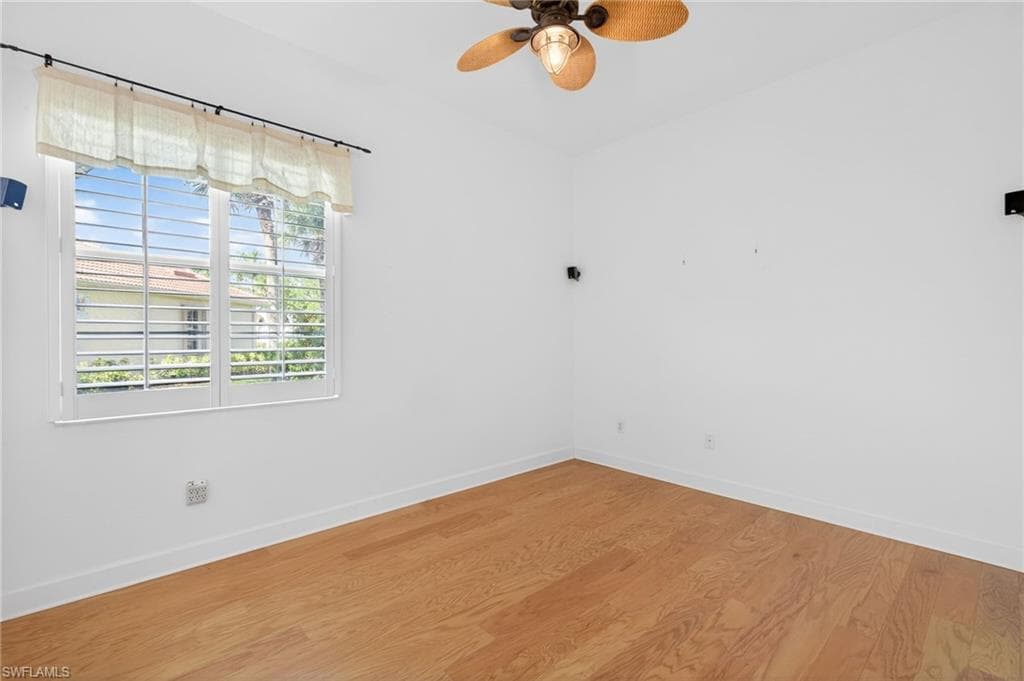8923 Dartmoor WAY-11
