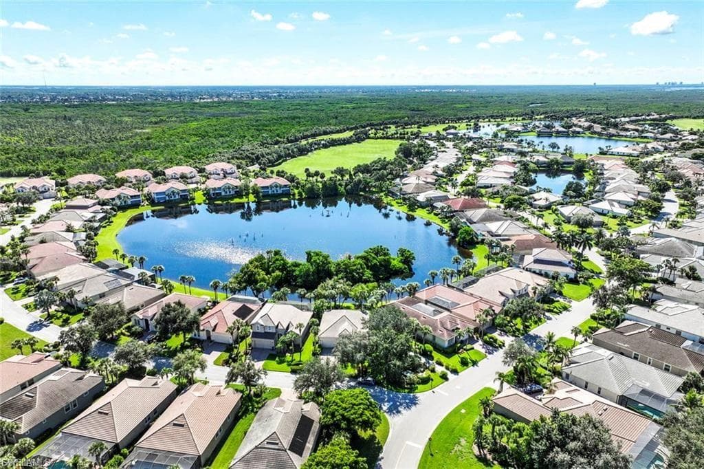 8923 Dartmoor WAY-33
