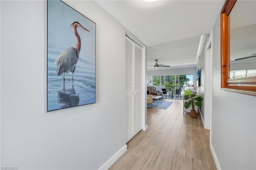 668 Broad AVE S # J668, NAPLES FL 34102-1