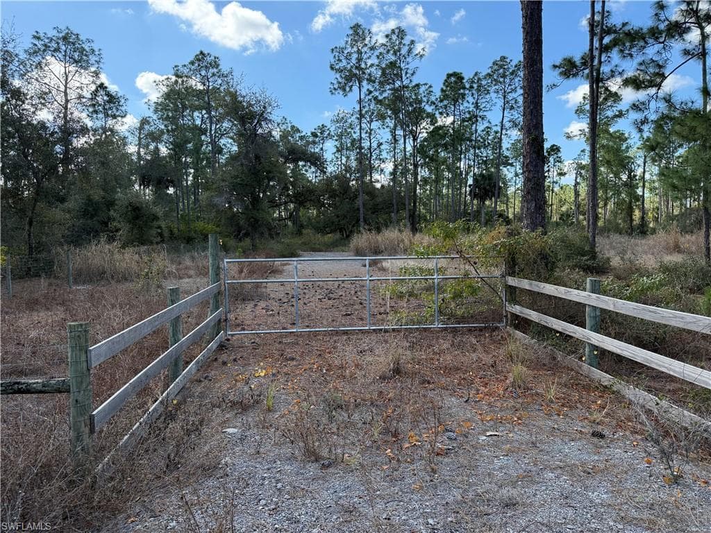 7583 19th PL, LABELLE FL 33935-1