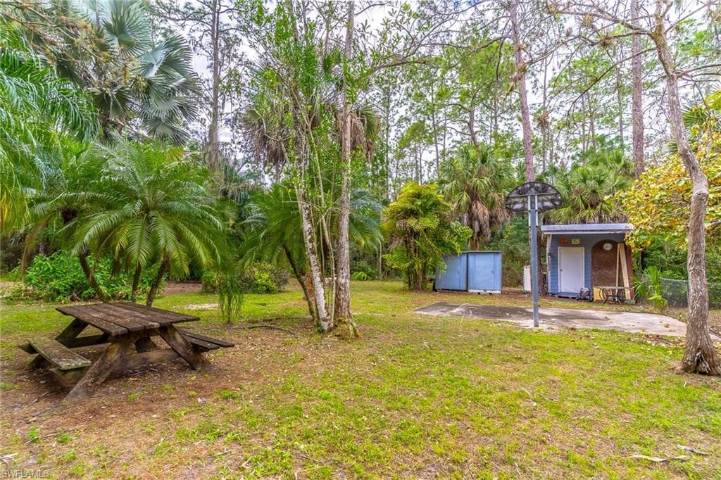 2940 Newman DR-39