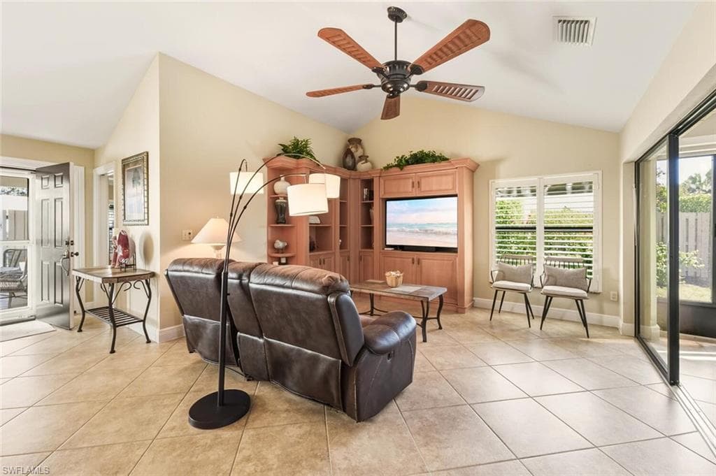 738 Reef Point CIR-11