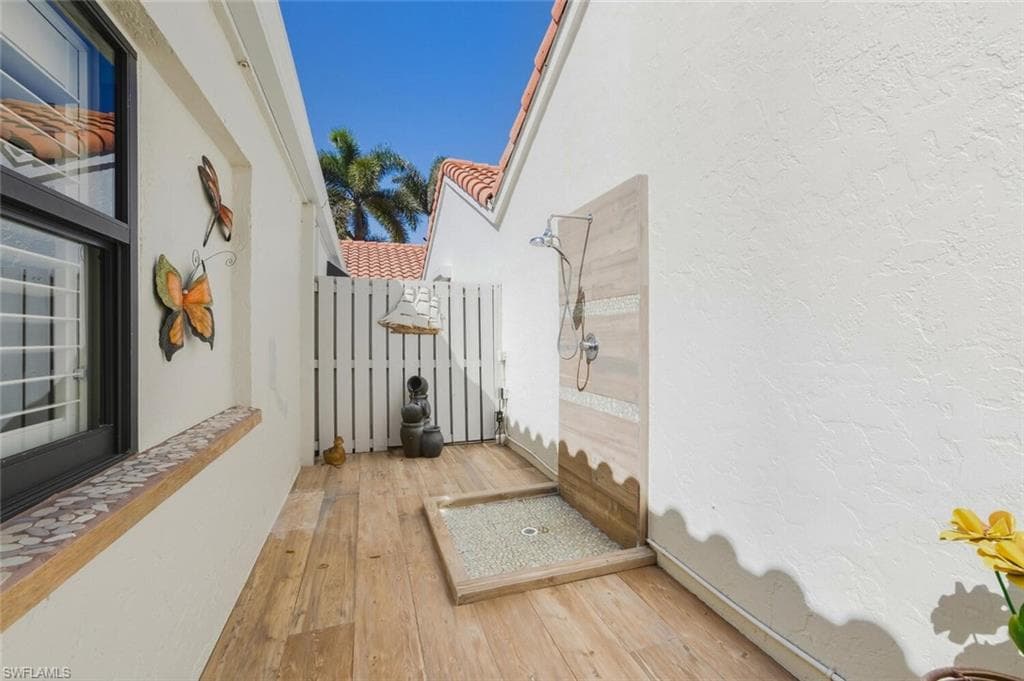 738 Reef Point CIR-7