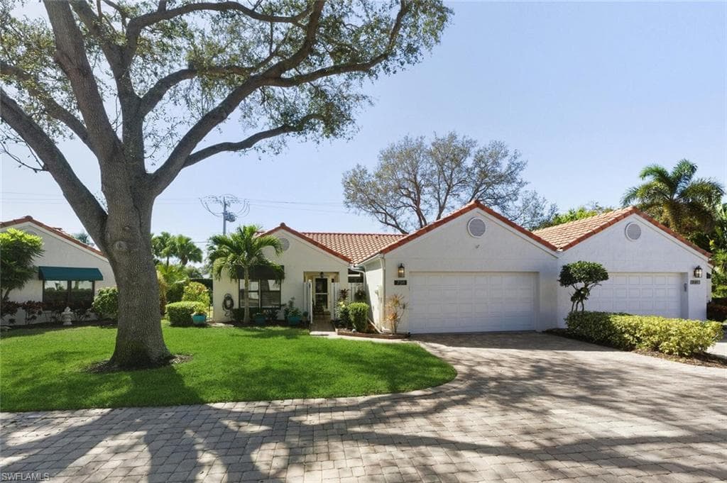 738 Reef Point CIR-21