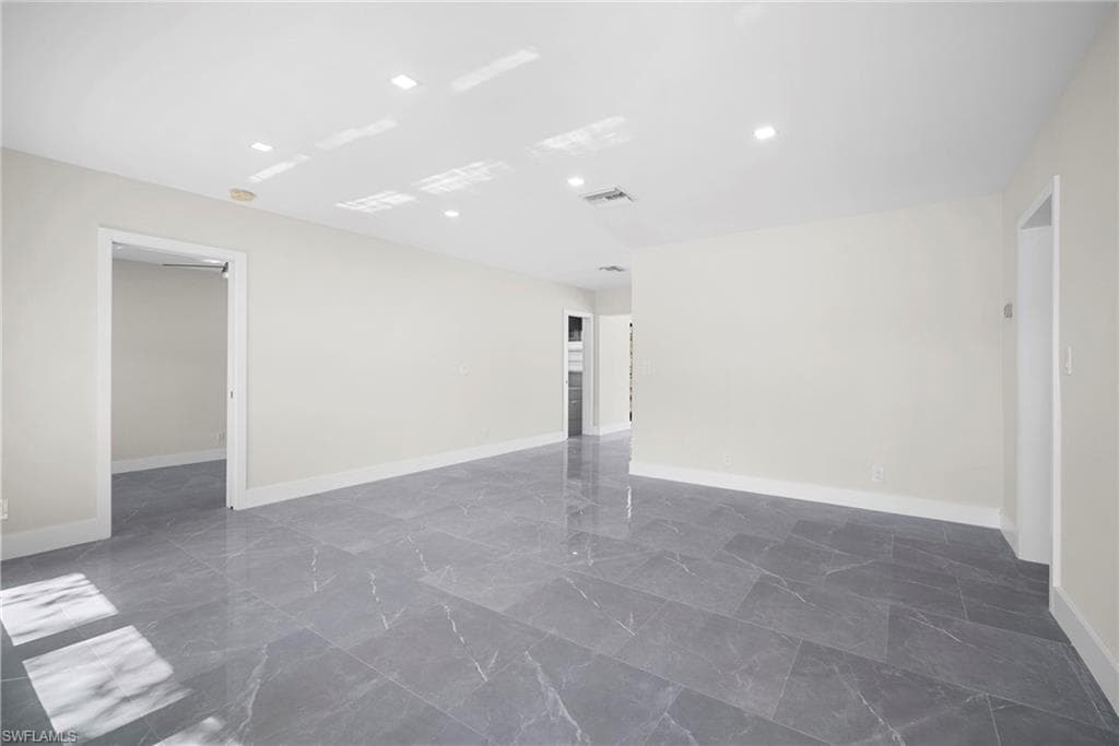 47 River CT-8