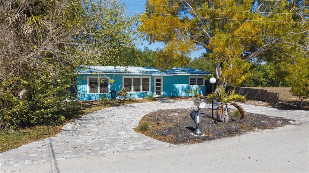 47 River CT-37