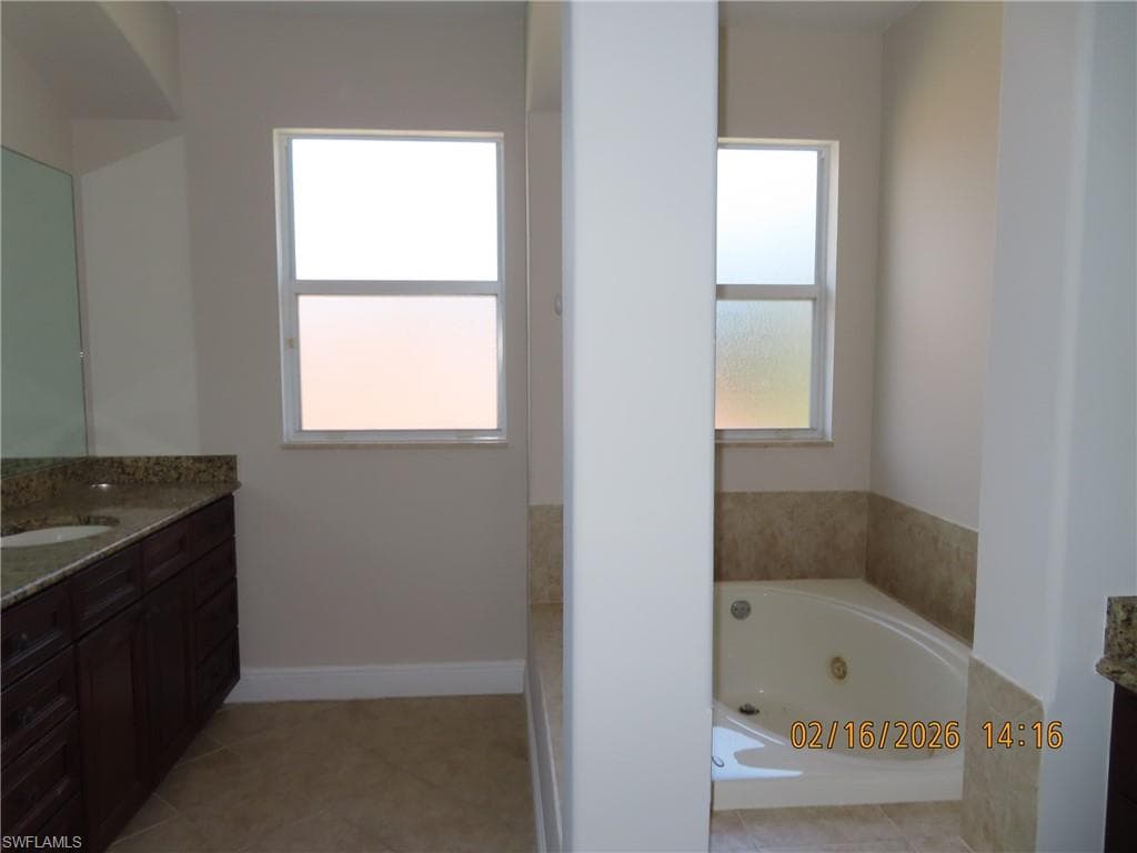 1769 Birdie DR, NAPLES FL 34120-17