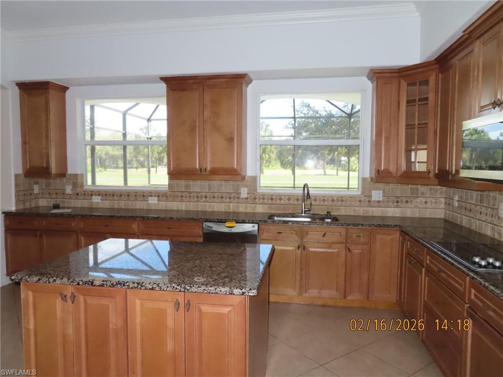 1769 Birdie DR, NAPLES FL 34120-28