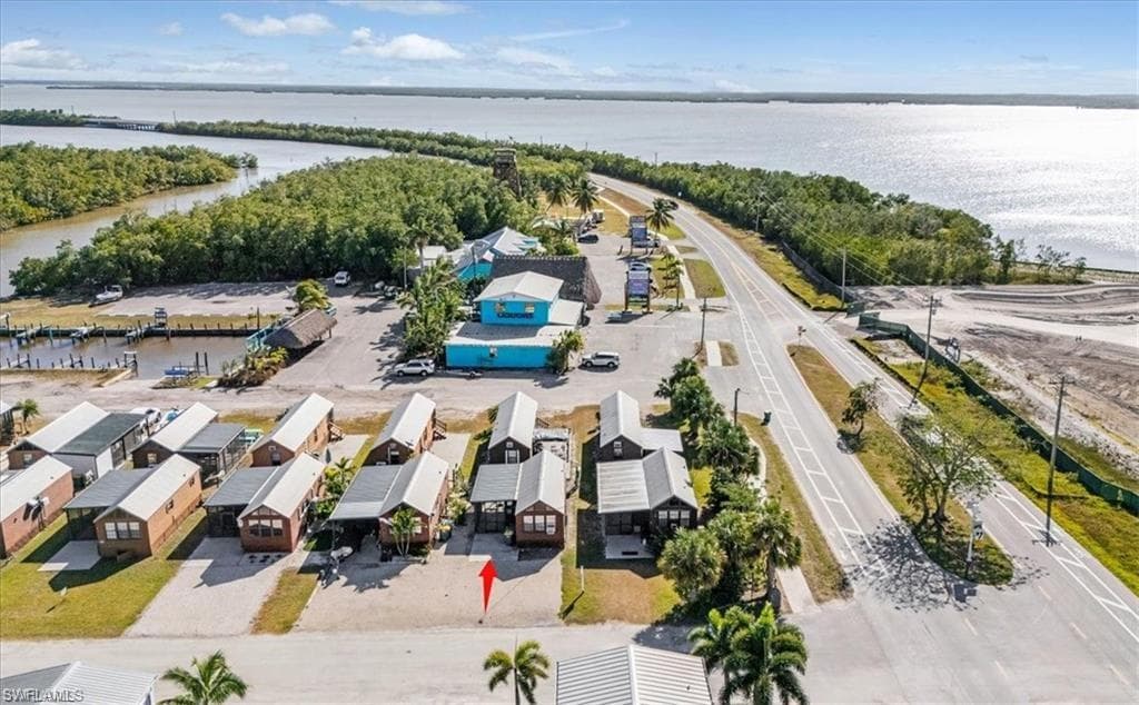 825 Copeland AVE S # 20, EVERGLADES CITY FL 34139-22