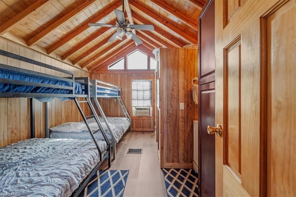 825 Copeland AVE S # 20, EVERGLADES CITY FL 34139-4