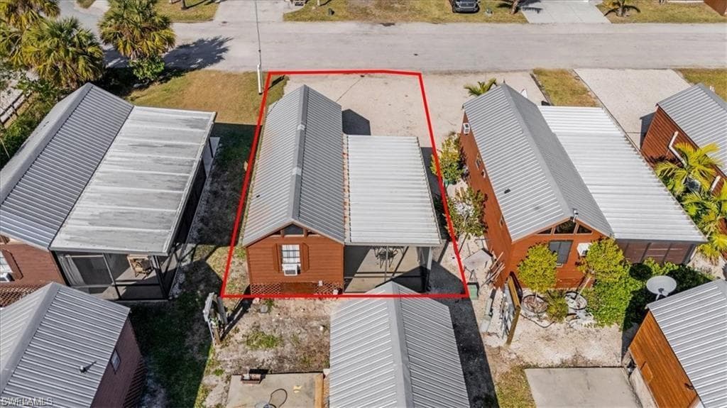 825 Copeland AVE S # 20, EVERGLADES CITY FL 34139-19