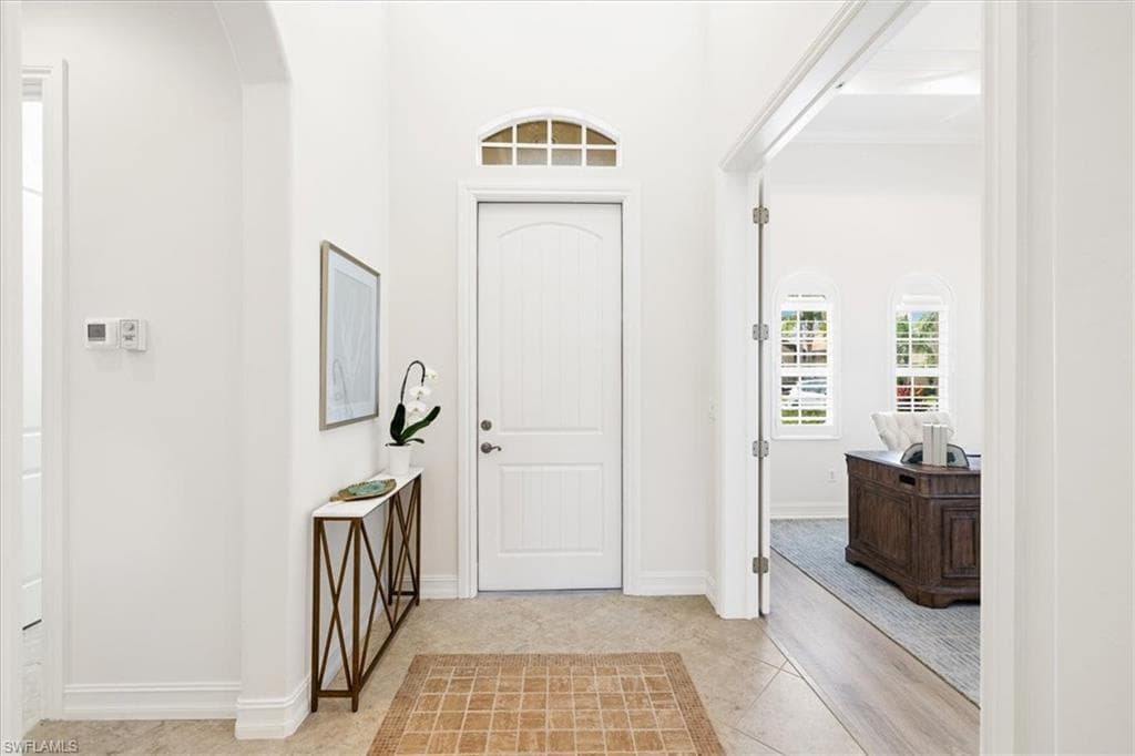 7831 Valencia CT, NAPLES FL 34113-11
