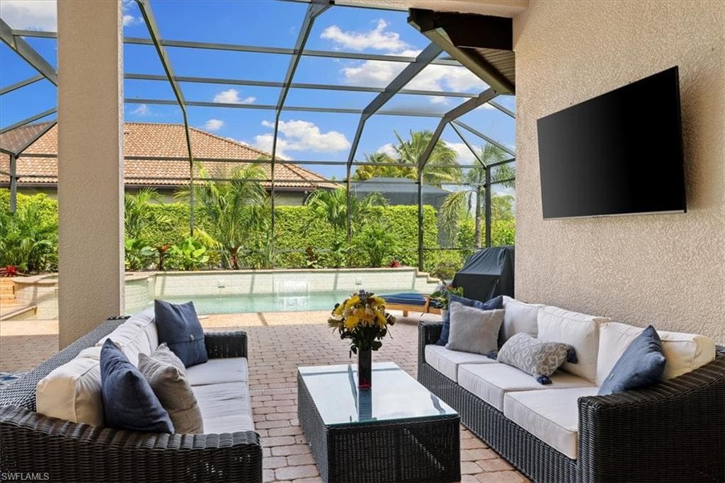 7831 Valencia CT, NAPLES FL 34113-10