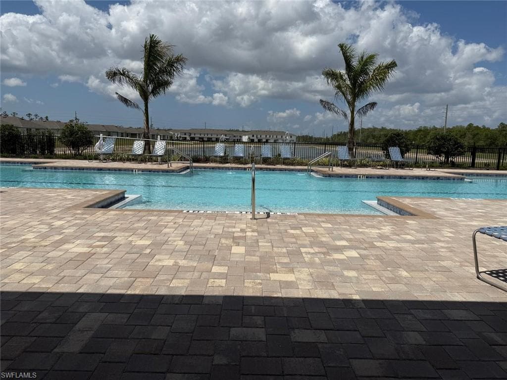 11162 Sunset Preserve DR-28