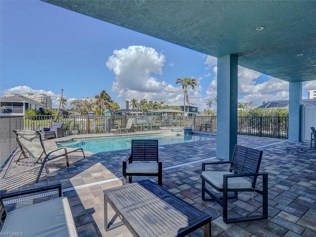 8327 Estero BLVD-41