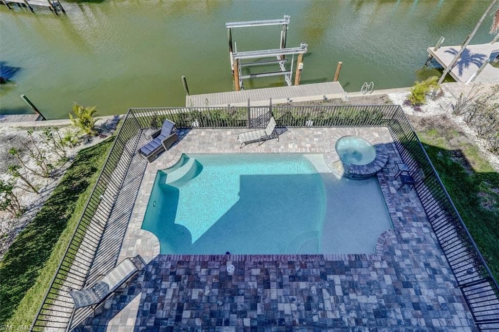 8327 Estero BLVD-37