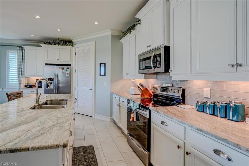 8327 Estero BLVD-9