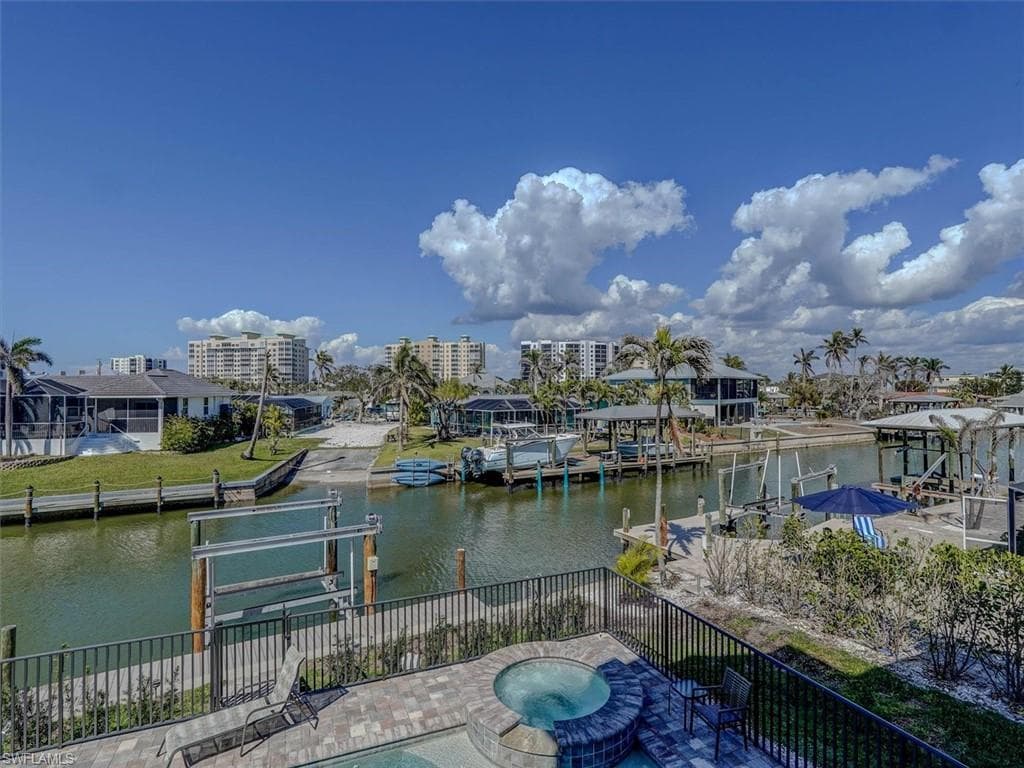 8327 Estero BLVD-44