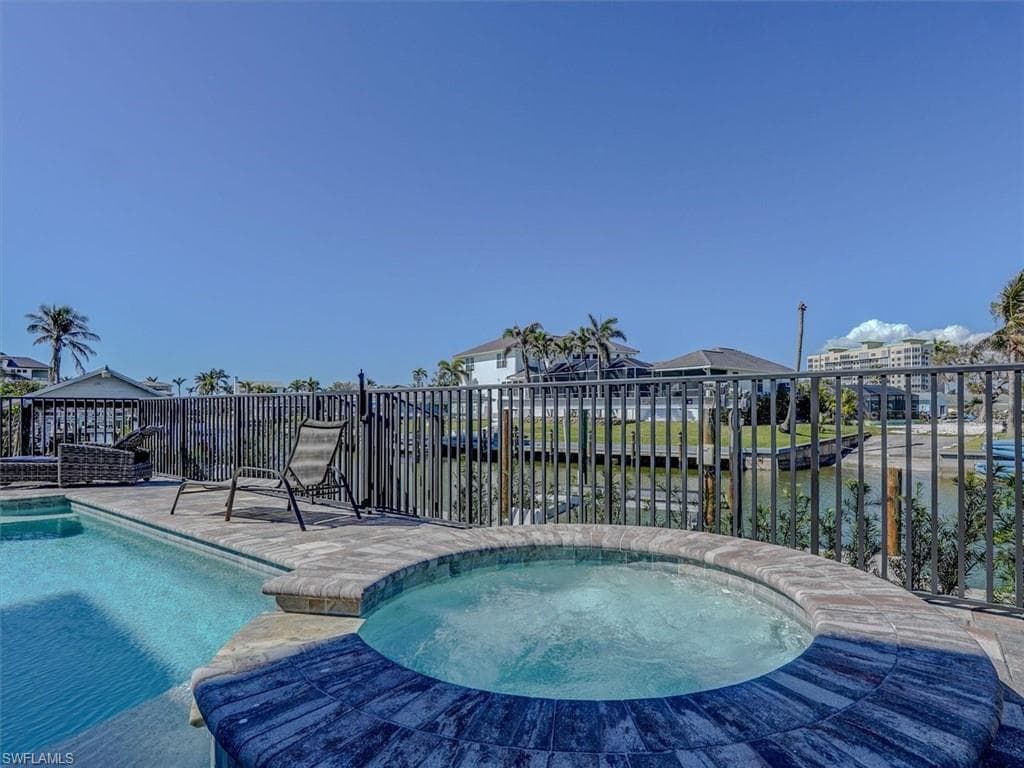 8327 Estero BLVD-47