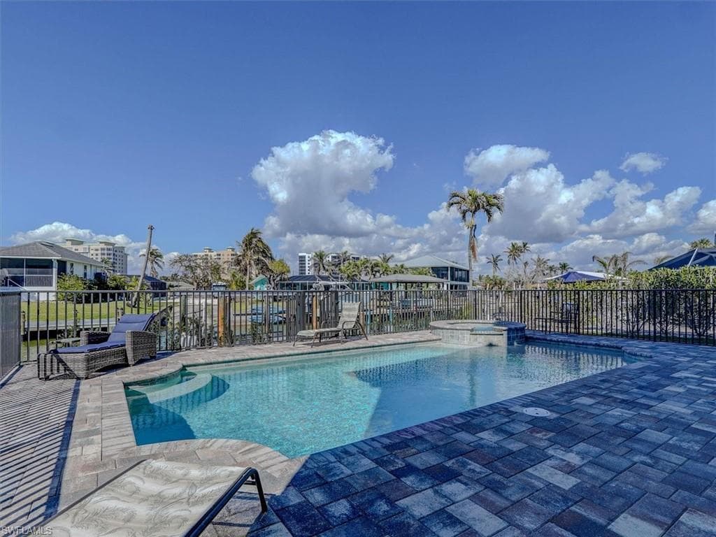 8327 Estero BLVD-43