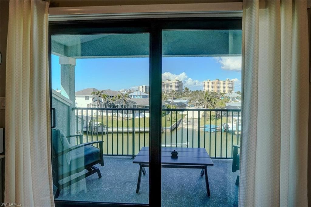 8327 Estero BLVD-30