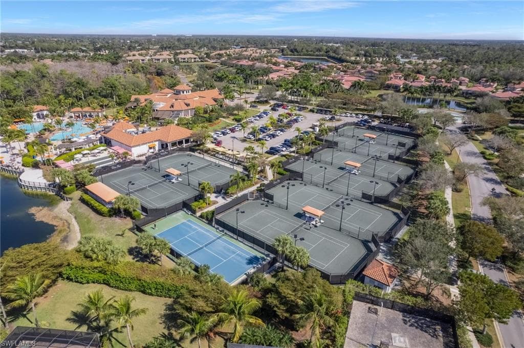 9484 Casoria CT # 202, NAPLES FL 34113-42