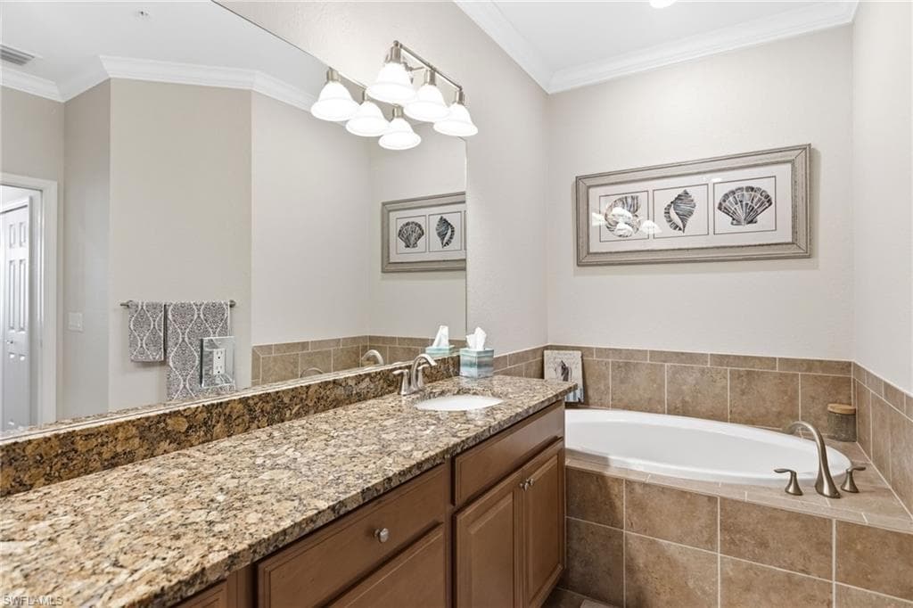 9484 Casoria CT # 202, NAPLES FL 34113-23