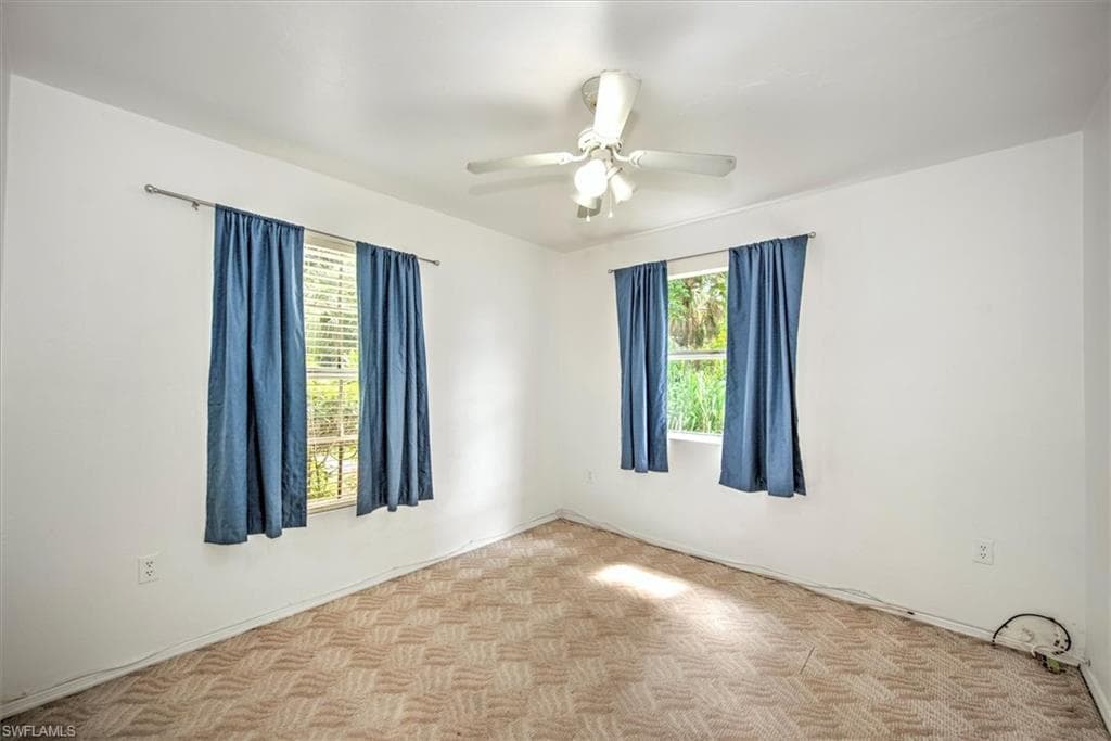 509 Capitol ST, NORTH FORT MYERS FL 33903-23