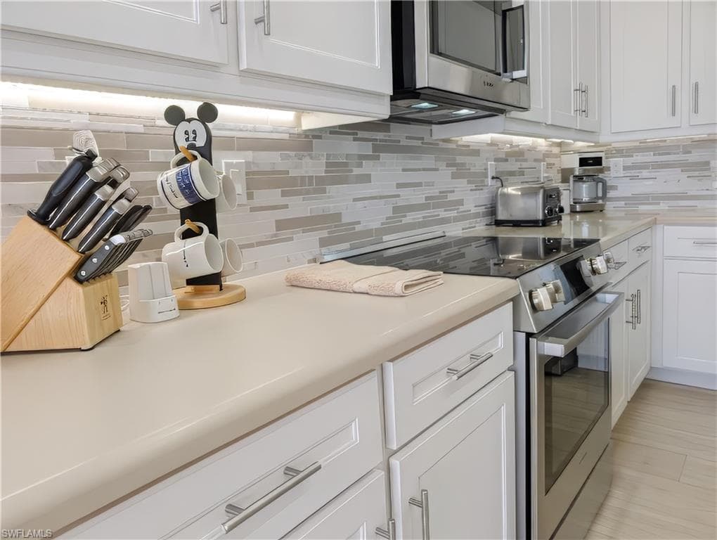 5758 Lago Villaggio WAY-23
