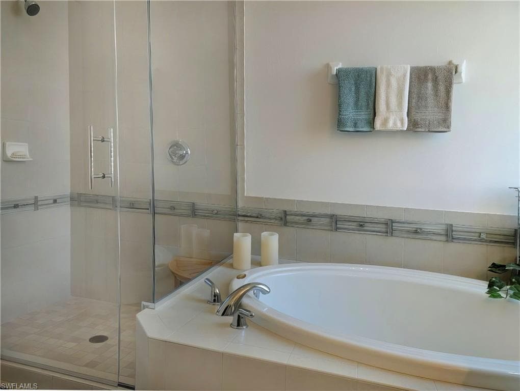 5758 Lago Villaggio WAY-29