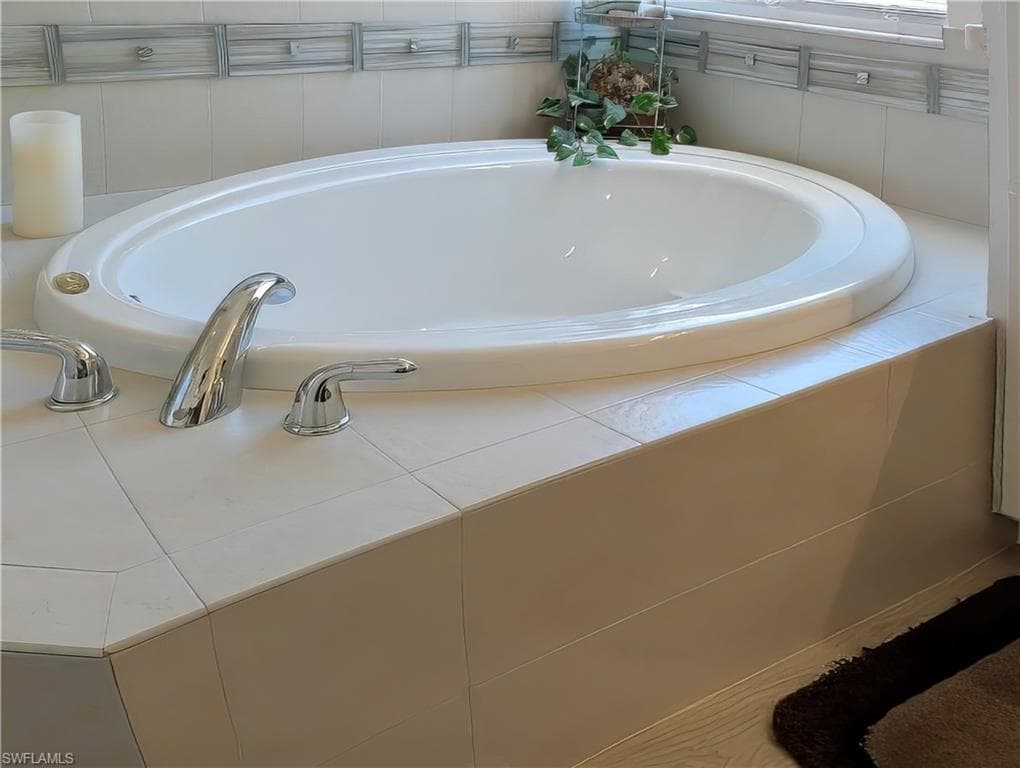 5758 Lago Villaggio WAY-30
