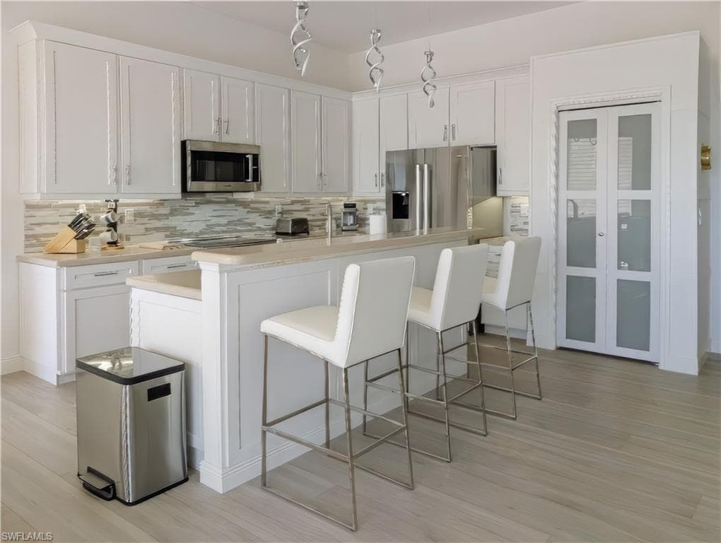 5758 Lago Villaggio WAY-20