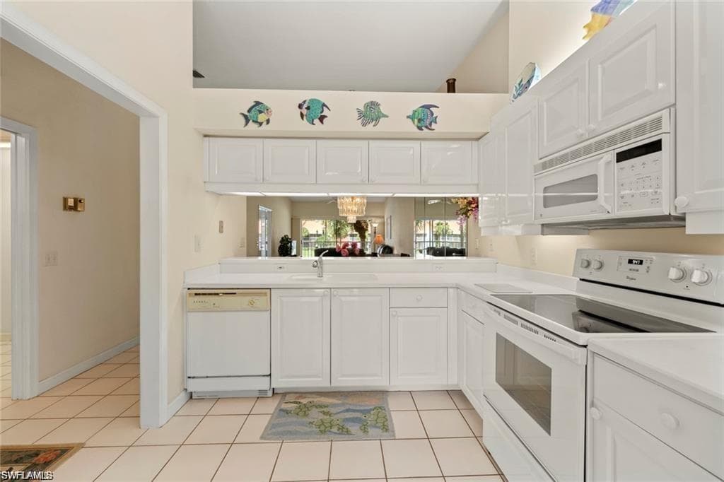 1615 Windy Pines DR # 10, NAPLES FL 34112-1