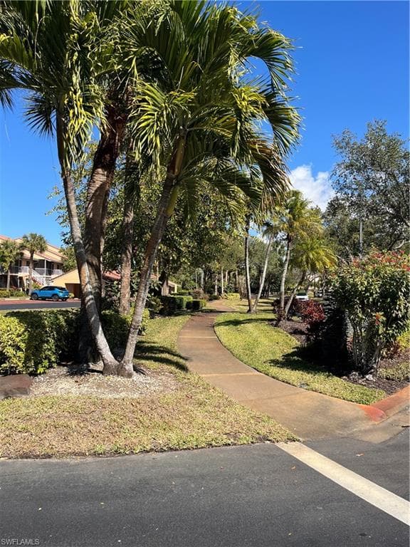 1615 Windy Pines DR # 10, NAPLES FL 34112-20