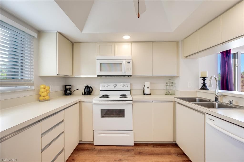 1645 Spoonbill Ln # C, NAPLES FL 34105-8